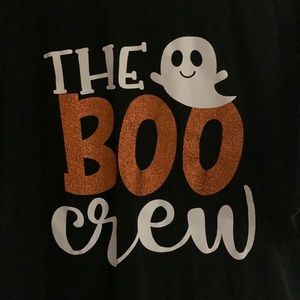Size XL Halloween shirt.  Worn one time. Super cute!!